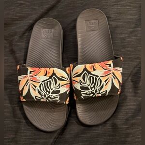 REEF Black and Multicolor Slide Sandals